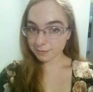 Meet your Posher, Cas