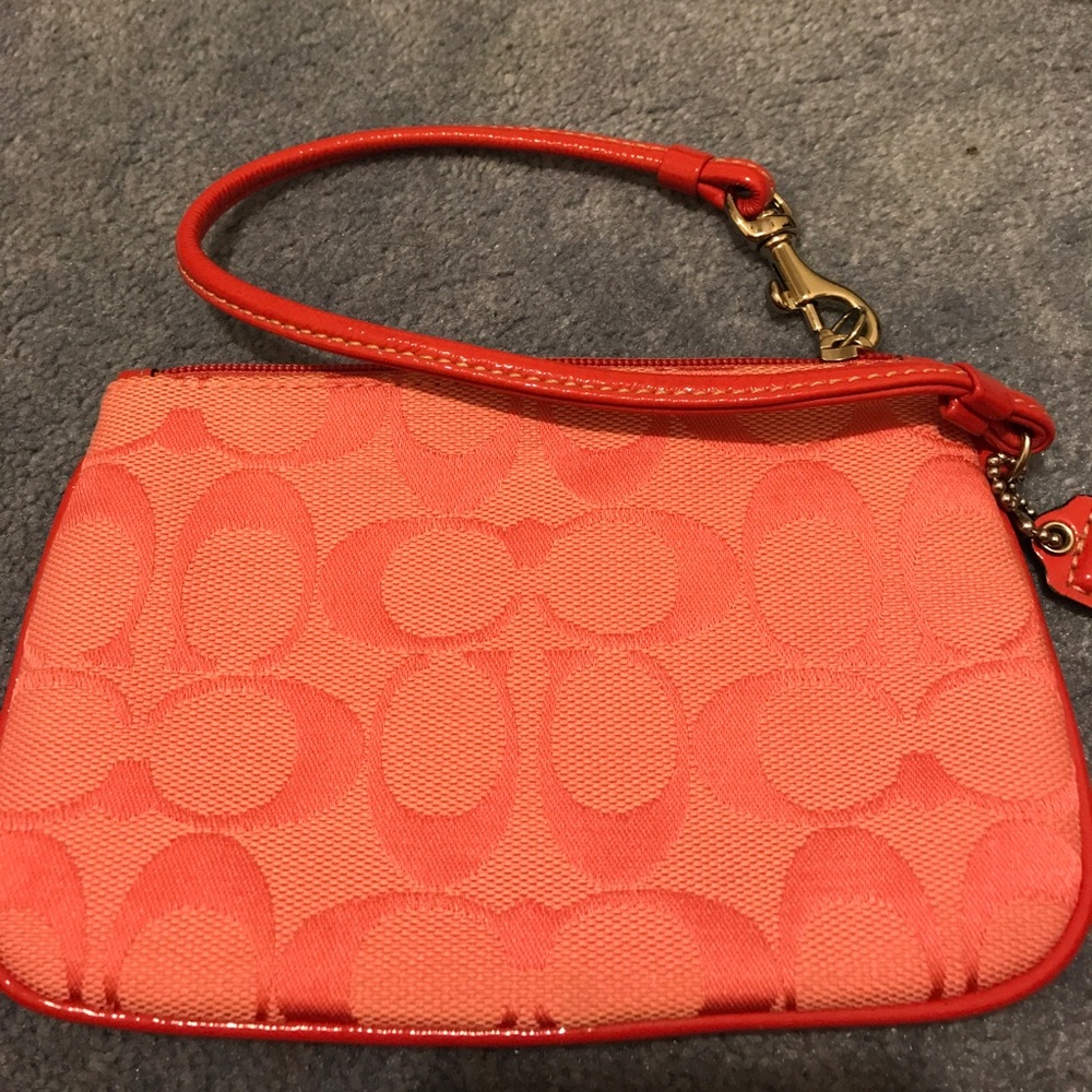 AUTHENTIC coach wristlet