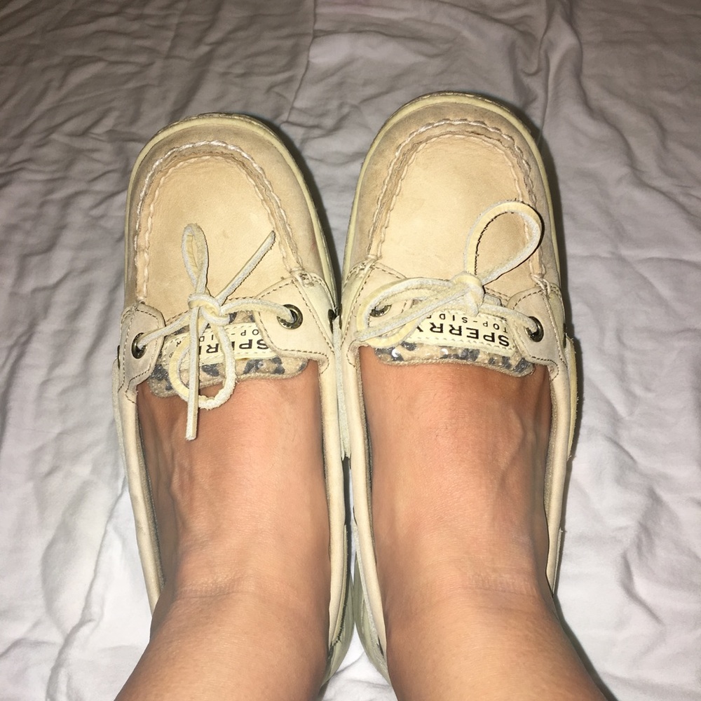 Women's Sperrys size 7.5!