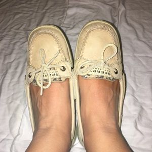 Women's Sperrys size 7.5!