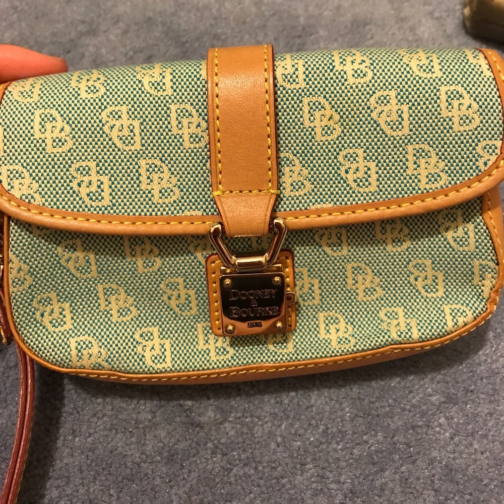 AUTHENTIC Dooney and Bourke wristlet