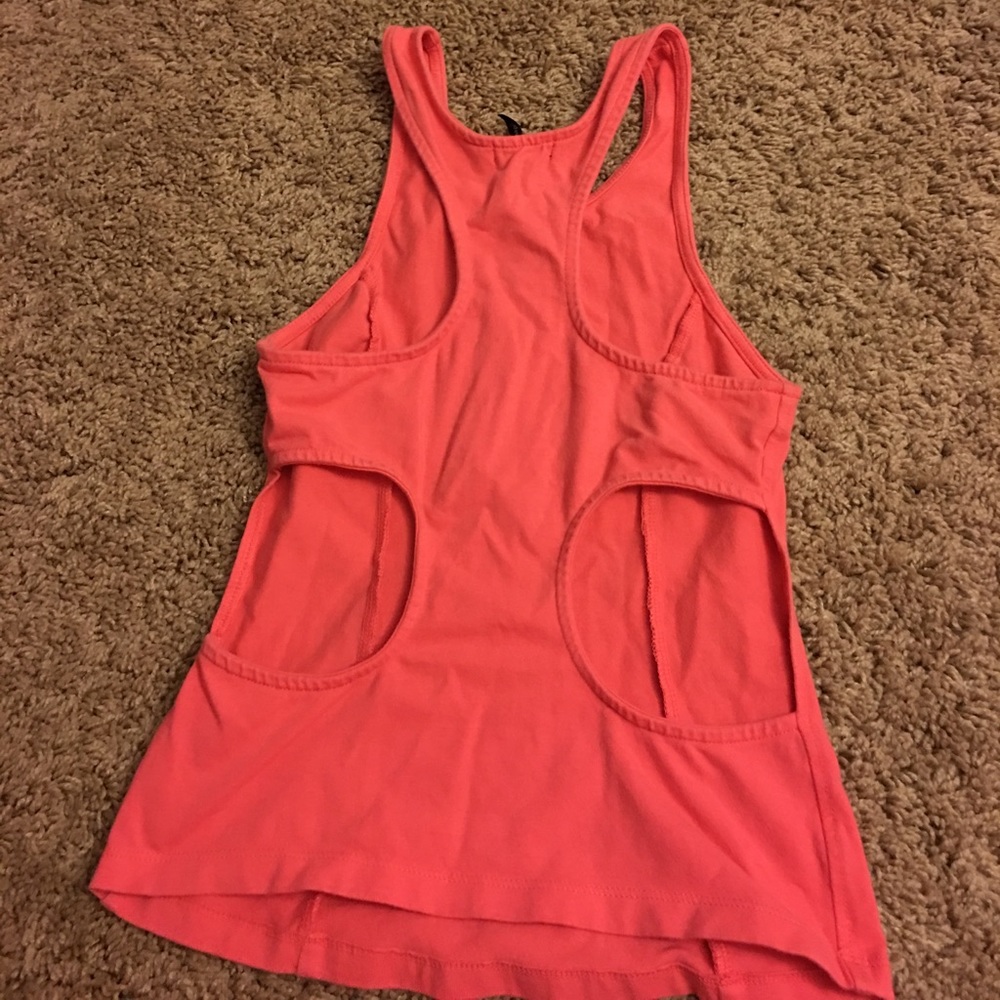 tanktop - Picture 2 of 3