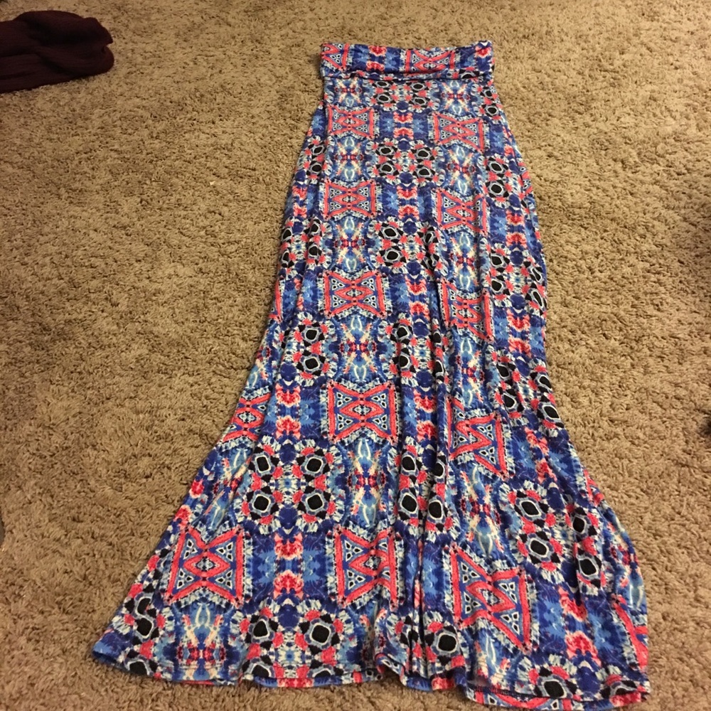 maxi skirt
