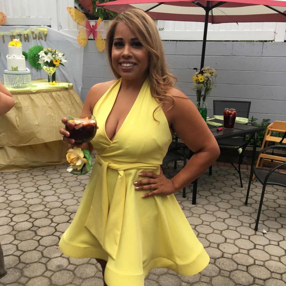 Gorgeous yellow halter top dress