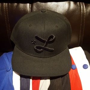 Lrg snapback