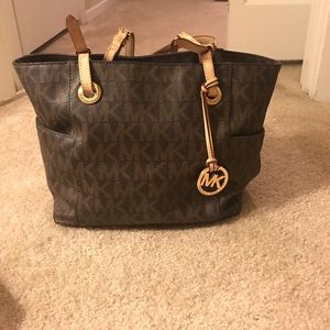Michael Kor tote