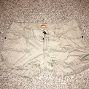 Mudd juniors khaki shorts!