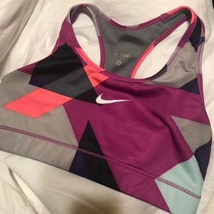 NIKE sports bra