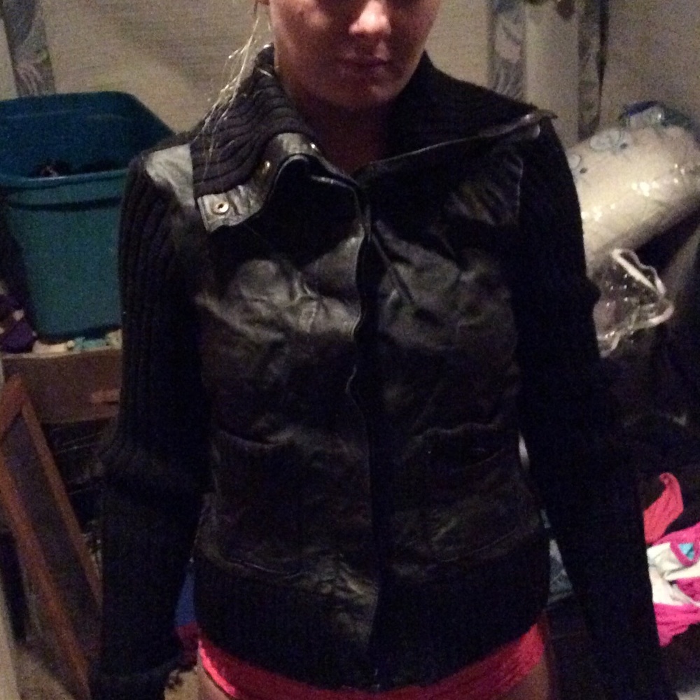 Nice jacket - Picture 3 of 4