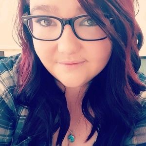 Meet your Posher, Whitney