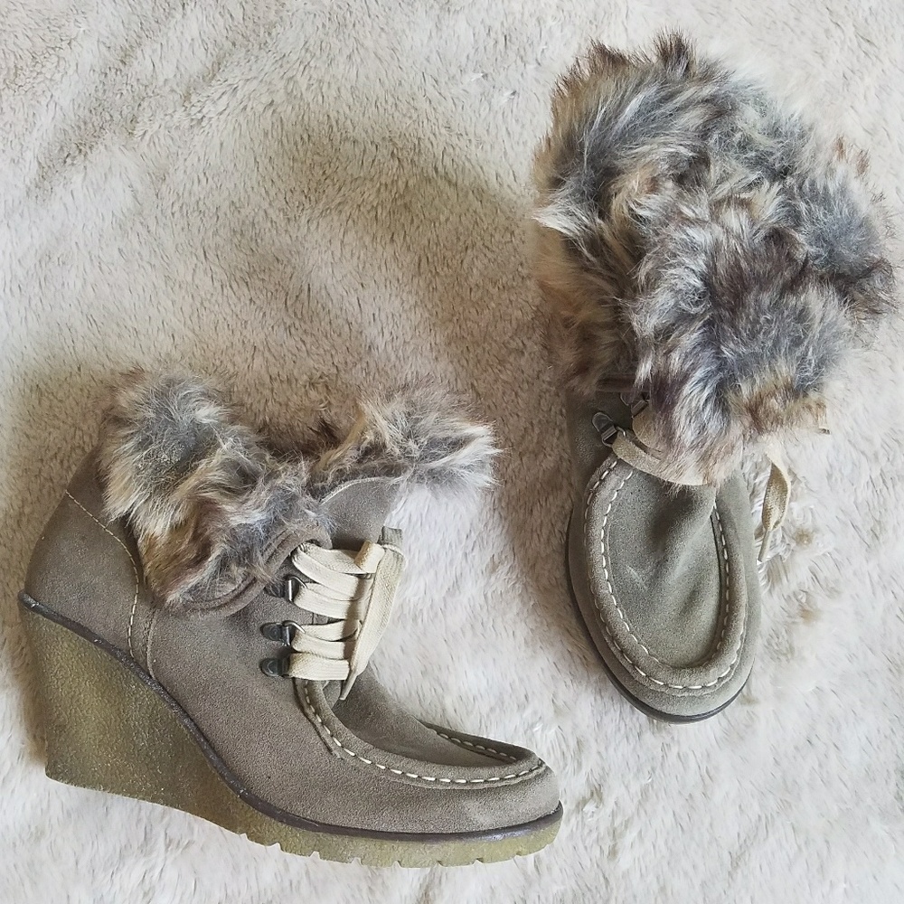 ALDO Suede Faux Fur Wedge Booties Ankle Boot sz 40