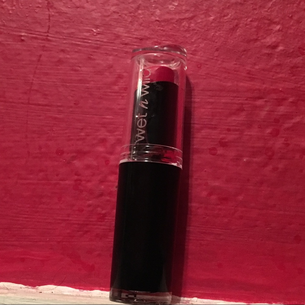 Wet and wild stoplight red