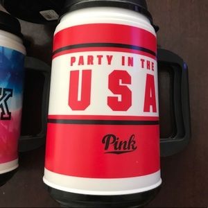 New vs pink part in the USA chug mug bottle
