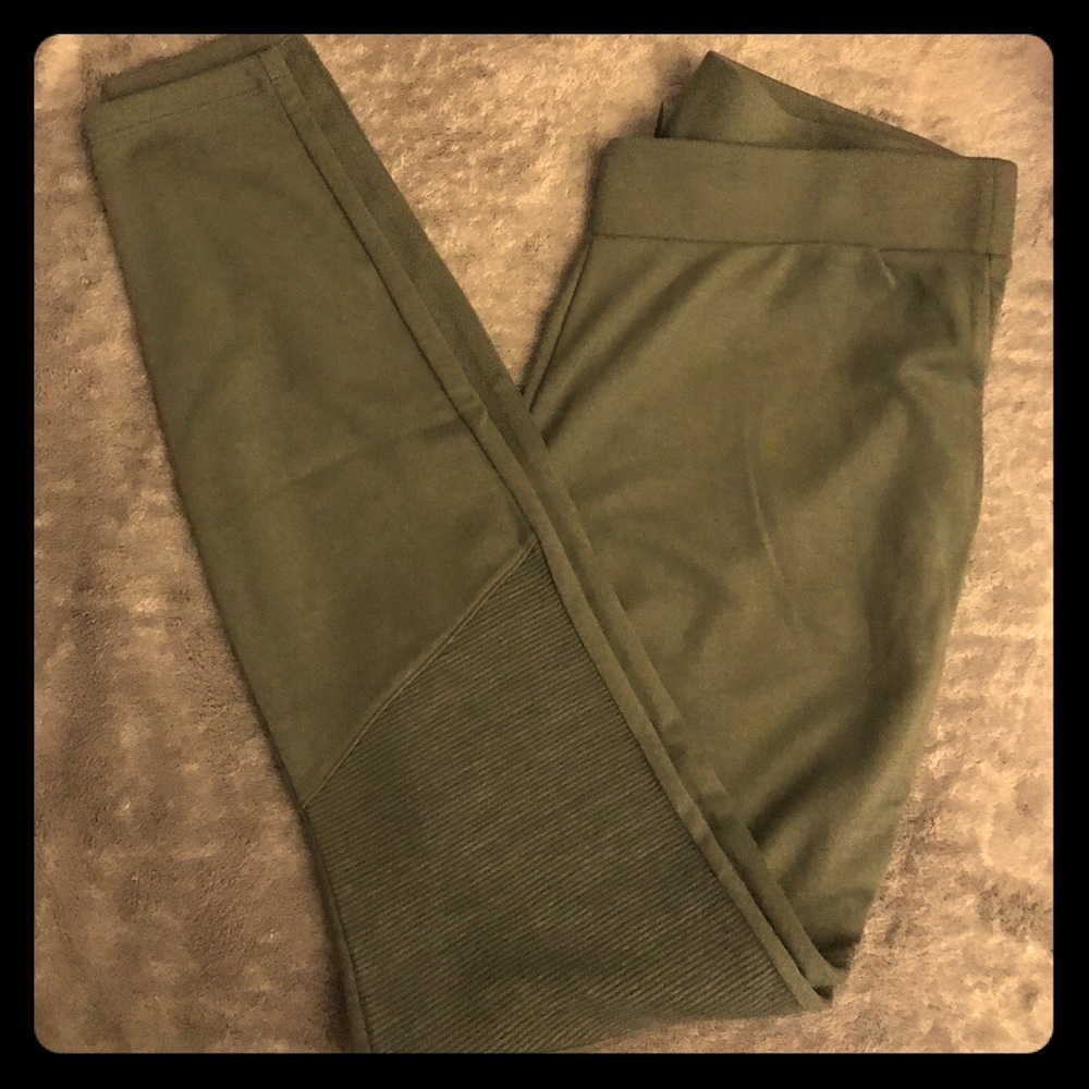 Olive green leggings