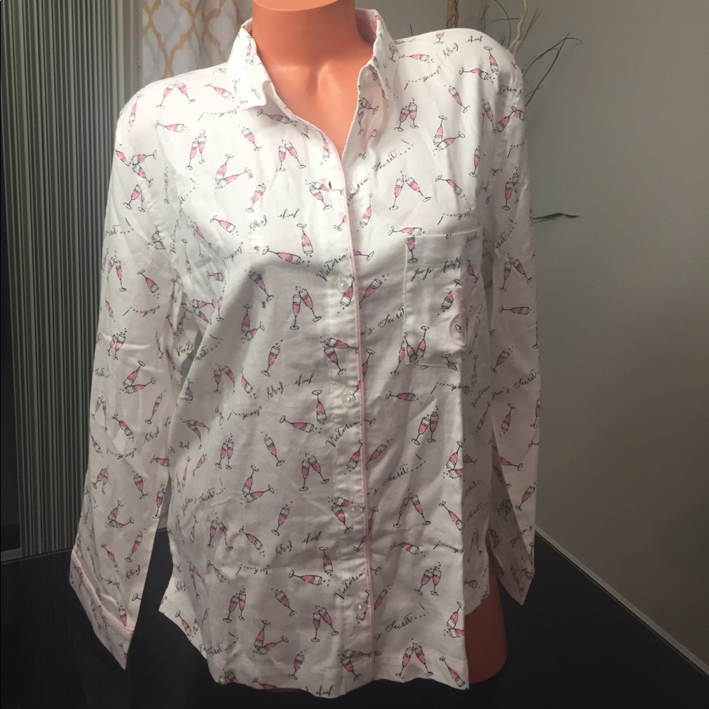 🌸New🌸 Victoria's Secret Pajama Top Size Small