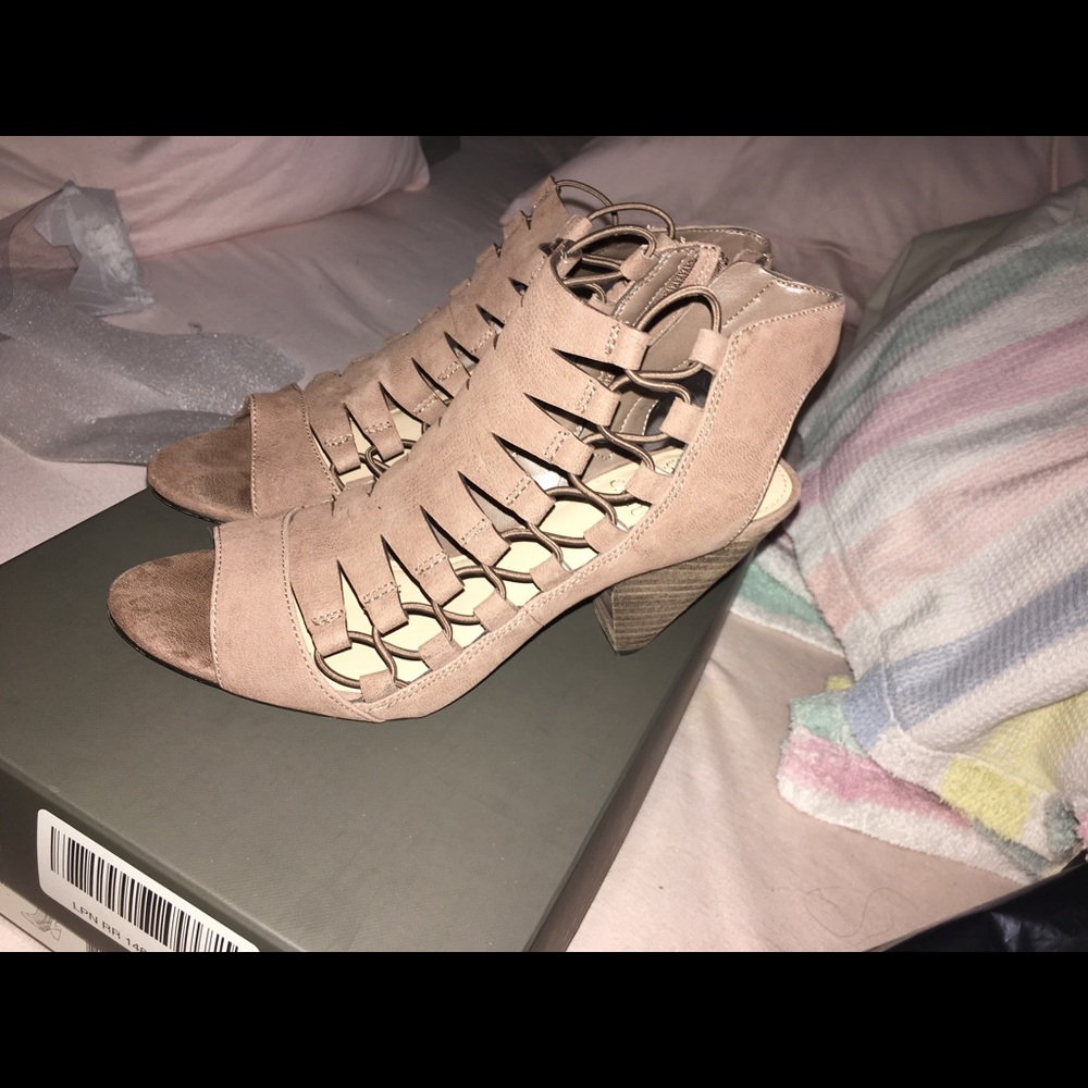 Vince Camuto Booties