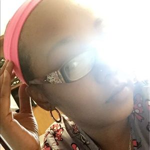 Meet your Posher, Gina