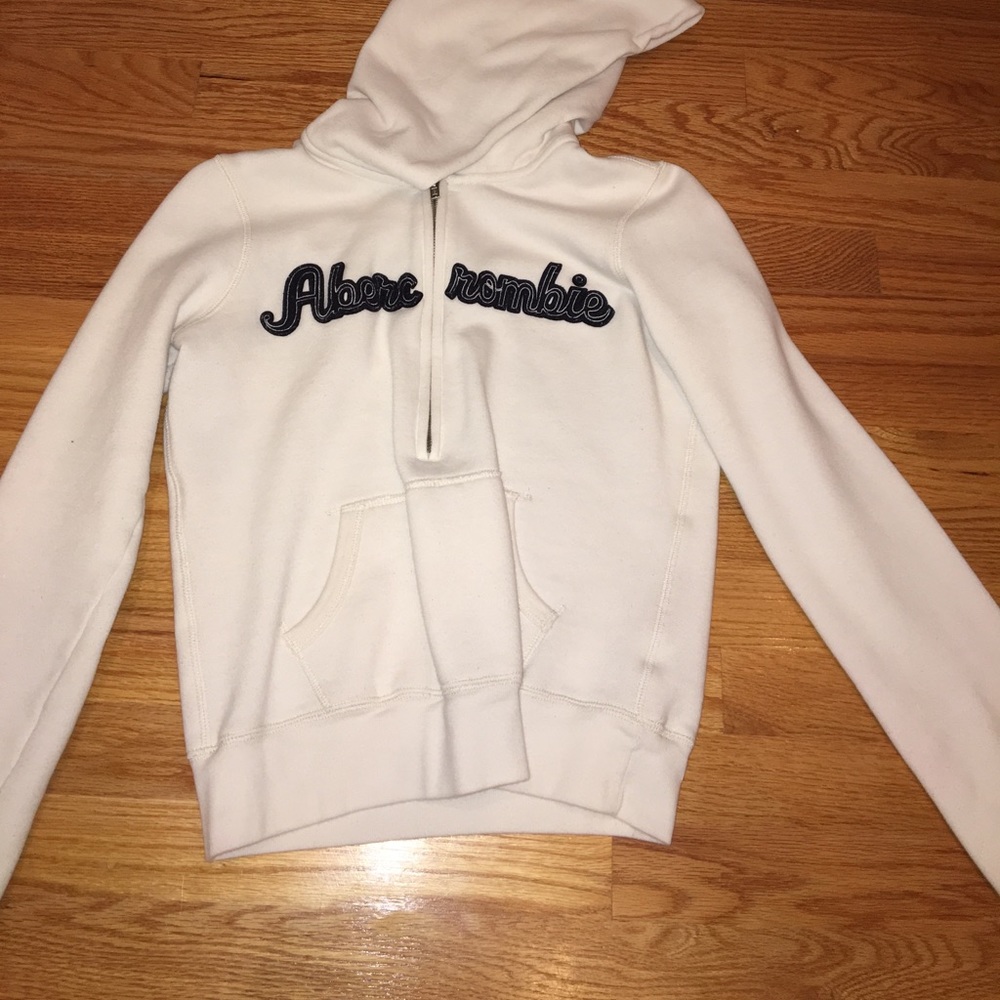 a & f quarter zip up