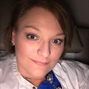 Meet your Posher, Clarissa