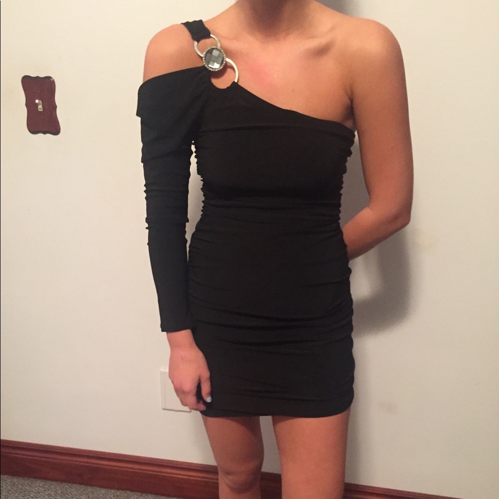 Black Fitted One Sleeve dress