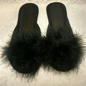 Vintage Glamour Skuffs black fur slippers