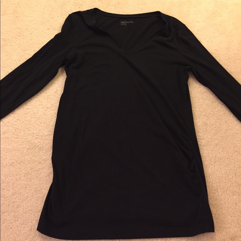 Gap Maternity pure body long sleeve crew tee