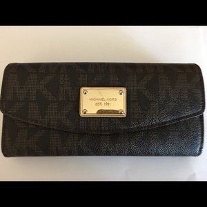 Michael Kors wallet