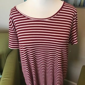 LulaRoe 3X Classic T