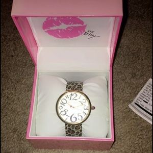 Brand New watch with recipe