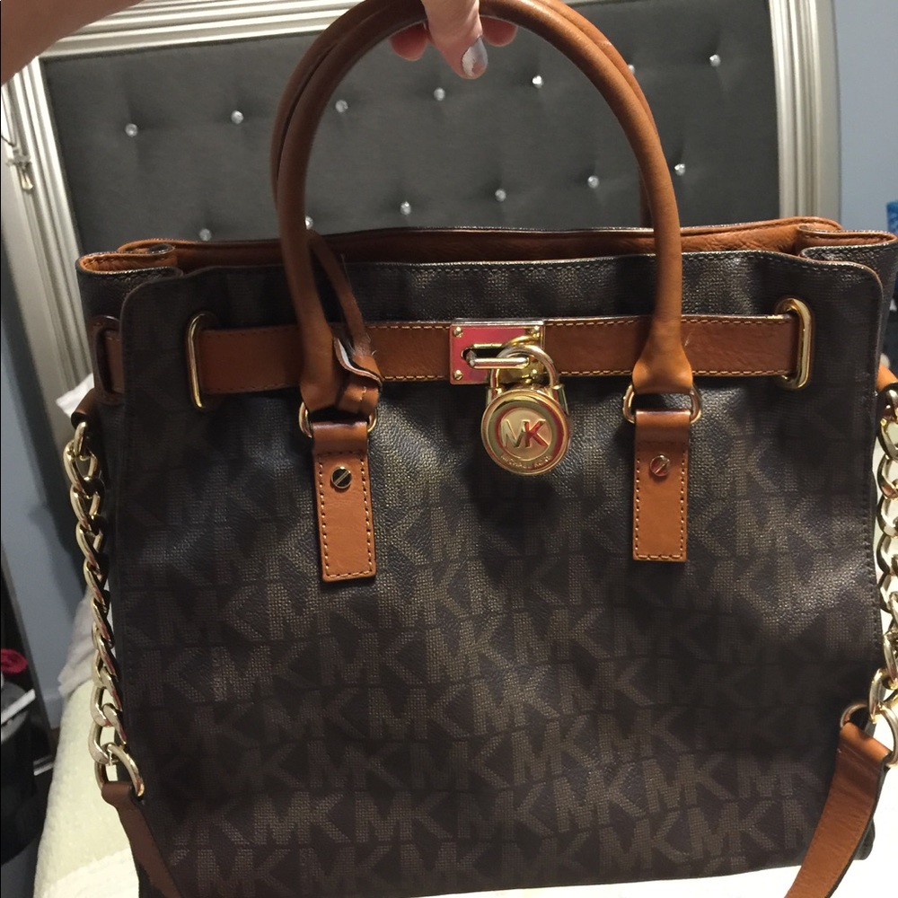 Authentic MK