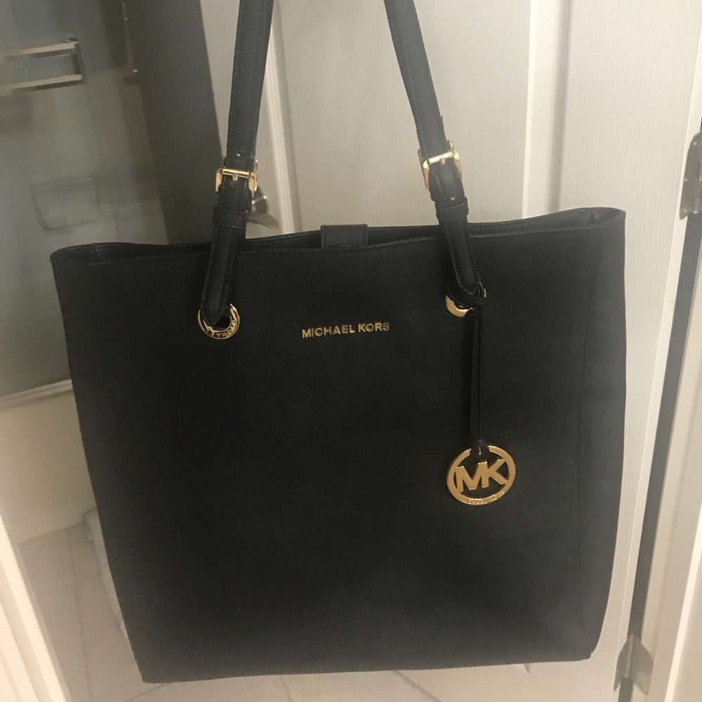Black Michael Kors Tote