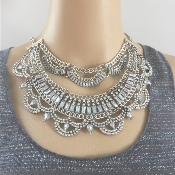 Crystal statement Necklace - Picture 2 of 4