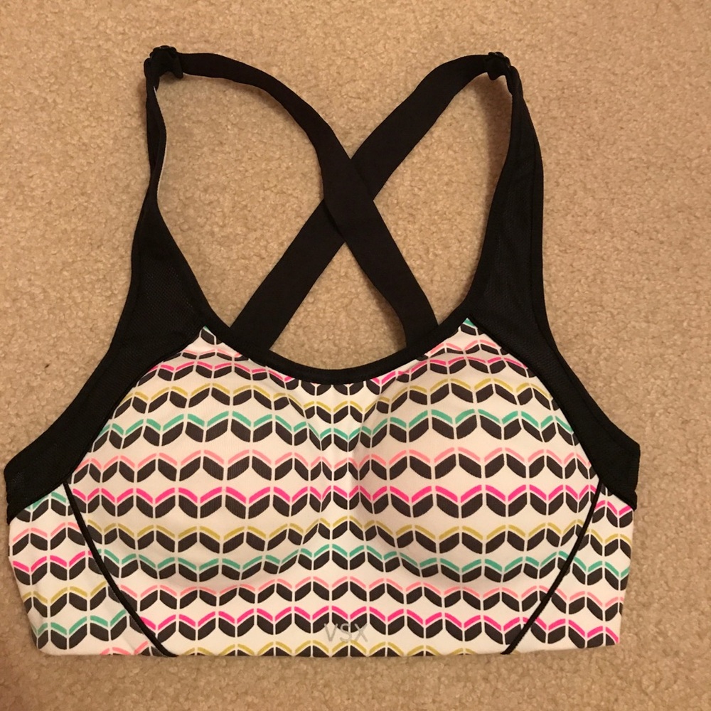 Victoria's Secret VSX Padded Sports Bra 32B