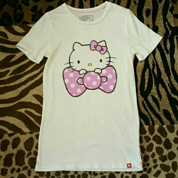 Vans Tops - NWT Vans Hello kitty bow top tee shirt