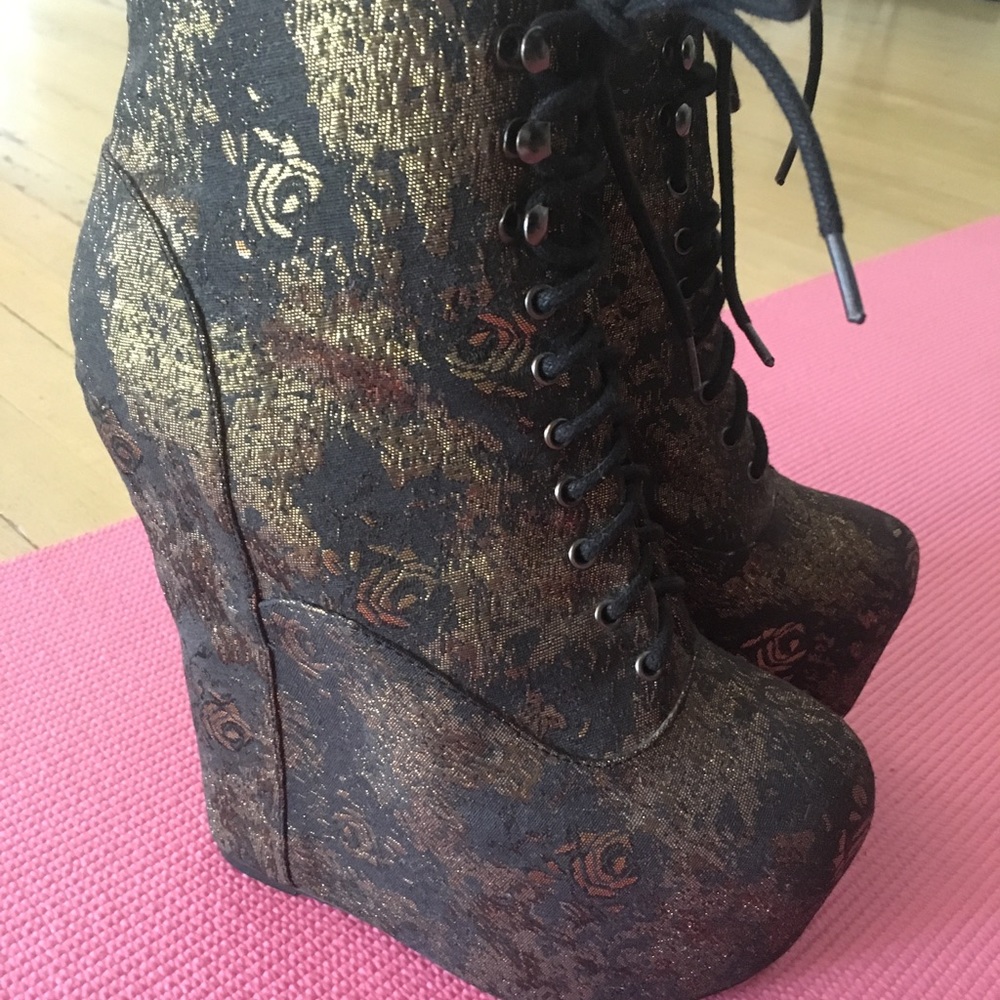 Jeffrey Campbell damsels