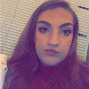 Meet your Posher, Madelyn