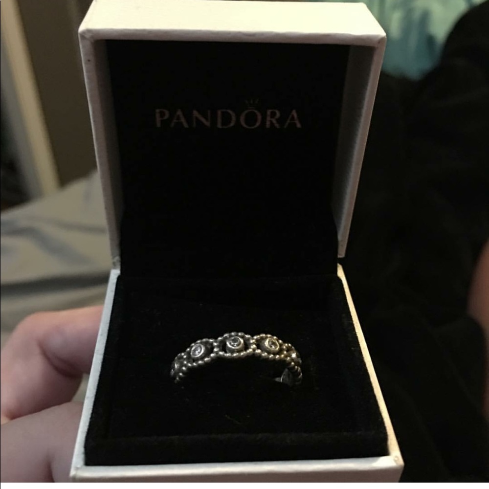 Pandora ring