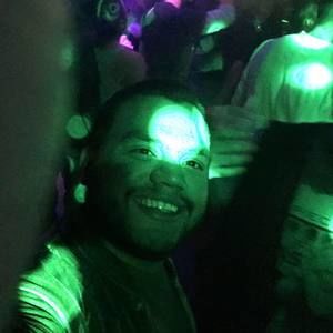 Meet your Posher, Leroy