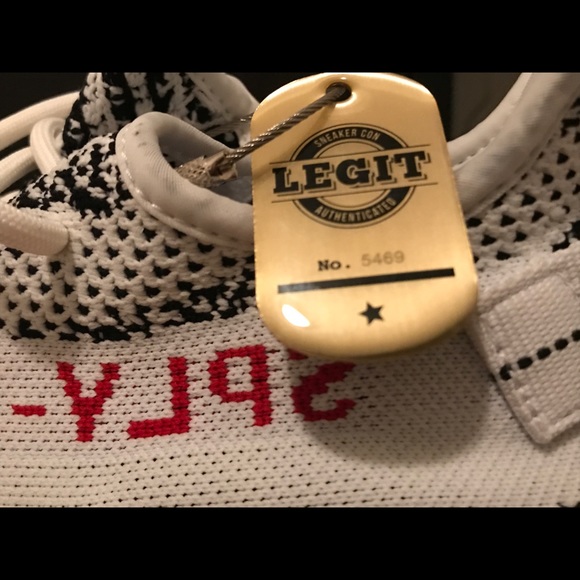 Zebra v2 350 yeezys. Deadstock. Size 9. - Picture 4 of 7