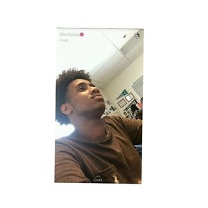 Meet your Posher, Yonas