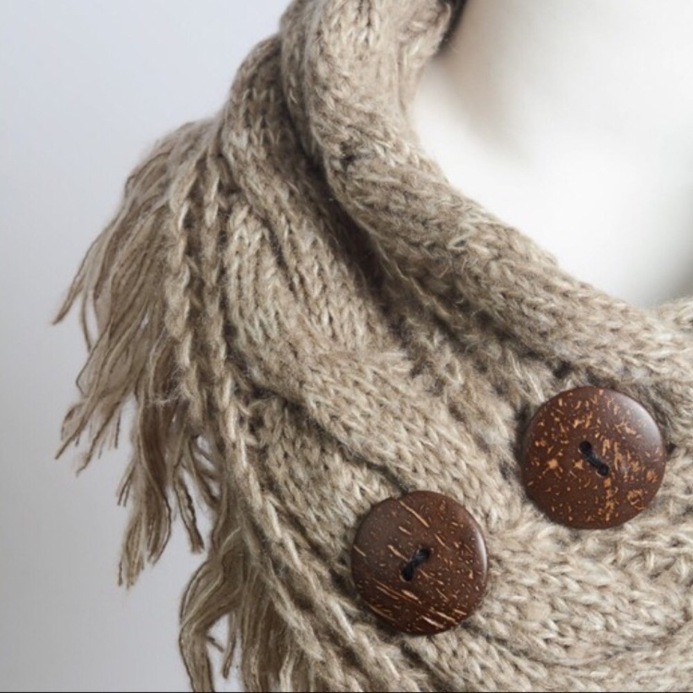 Infinity Scarf with fringe