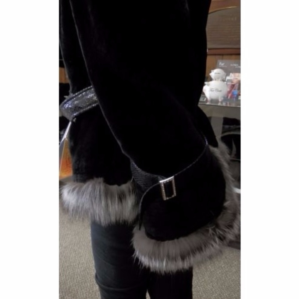 *SOLD* Mouton Lamb Fur Jacket w/ Silver Fox Trim - Picture 3 of 5