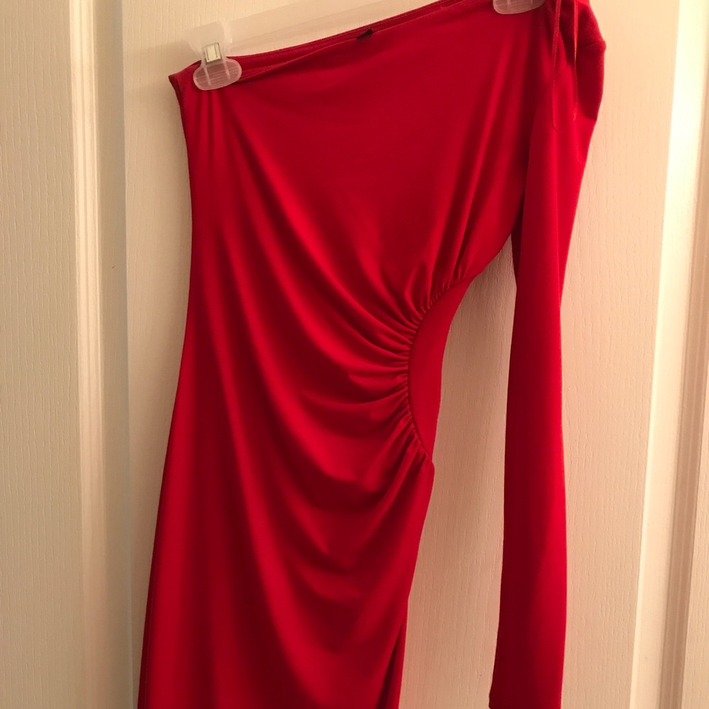 Red guess dress