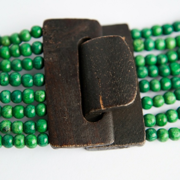 Tribal Green Belt made in wood.