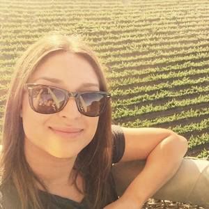 Meet your Posher, Adi