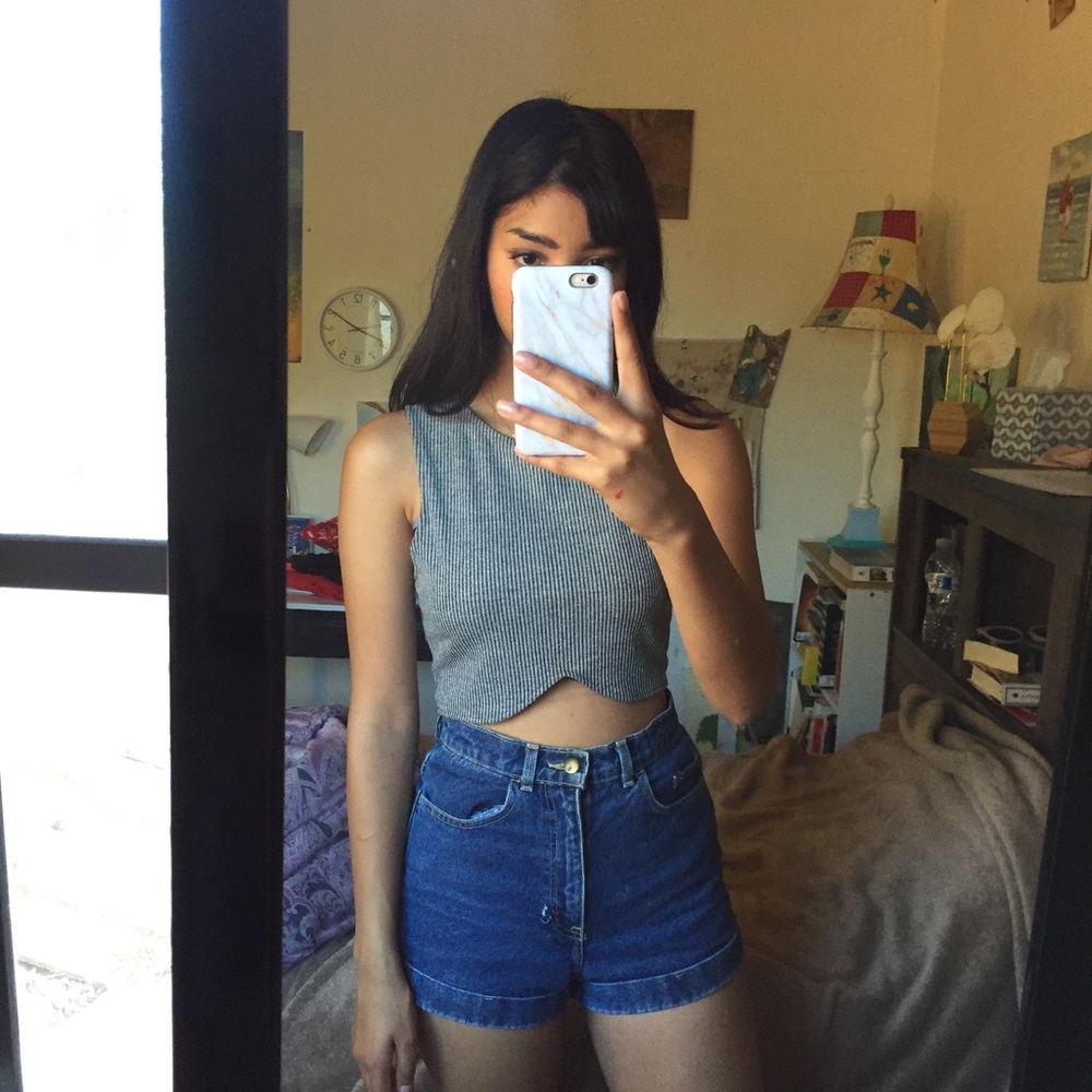 SALE!! silence + noise gray cutout crop