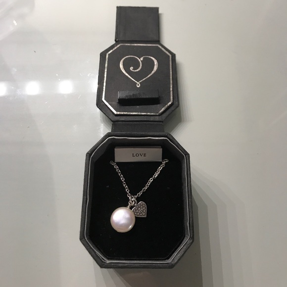 Brighton Pearl "love" necklace - Picture 1 of 3
