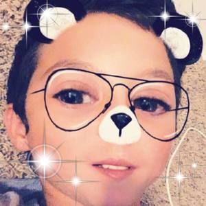 Meet your Posher, Adam