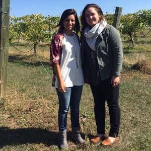 Meet your Posher, Roxana