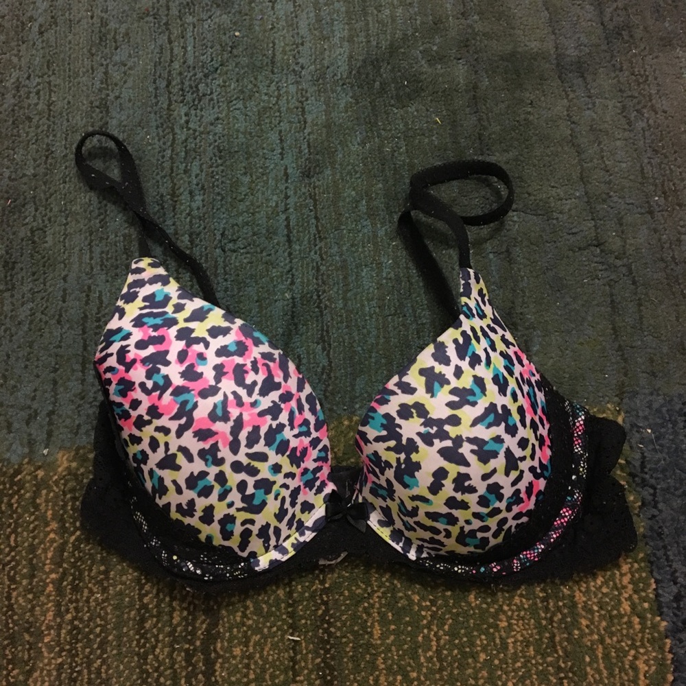 BP patterned bra